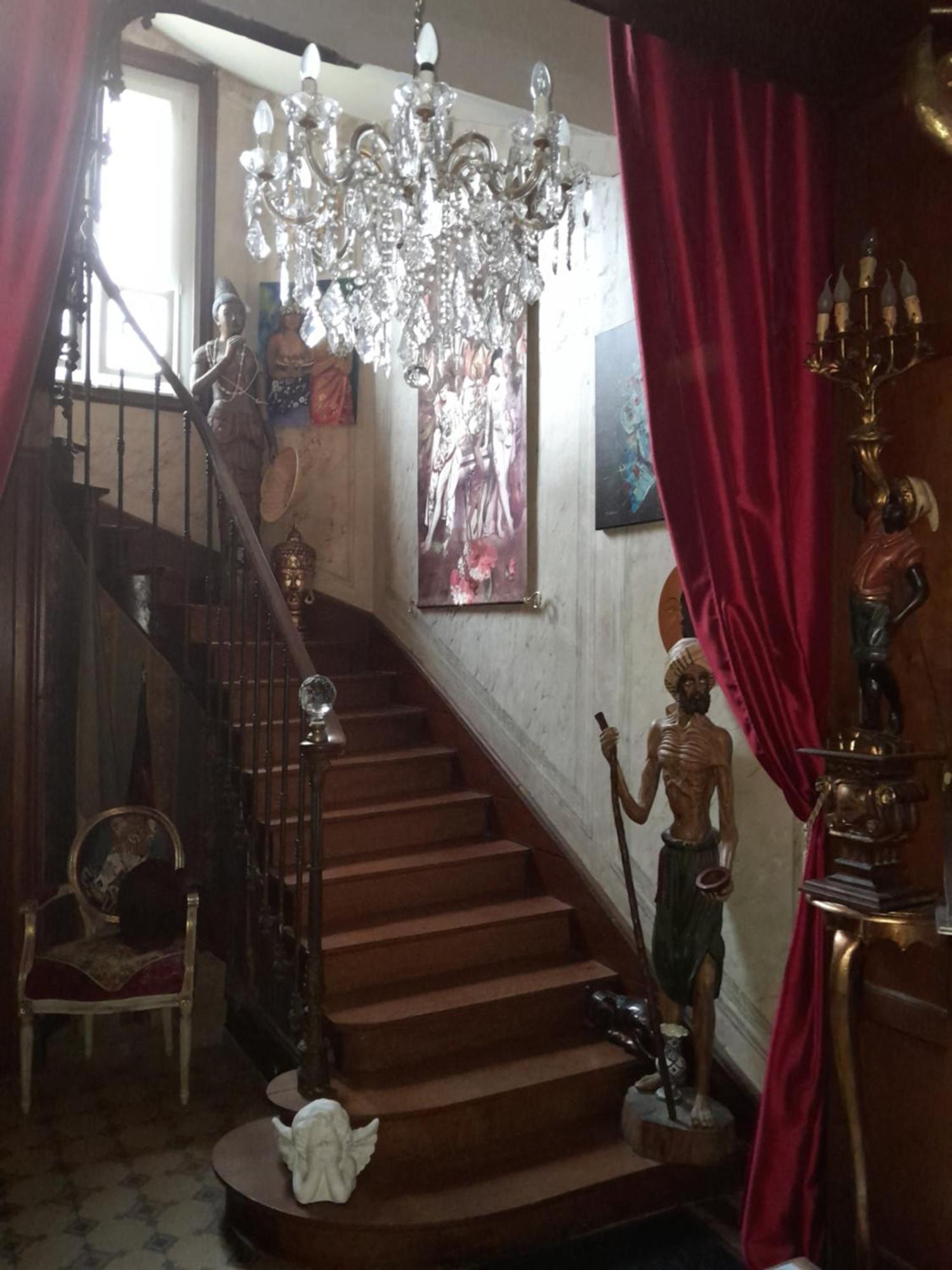 Le Madrigal Panzió Mamers Kültér fotó